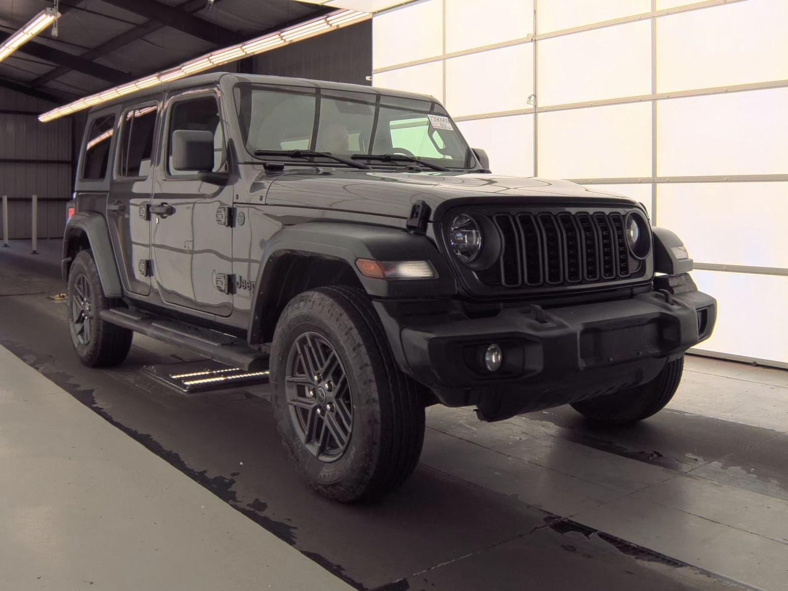 jeep wrangler 4-door 2024 1C4PJXDNXRW276075 image jeep wrangler 4-door 2024 1C4PJXDNXRW276075 image